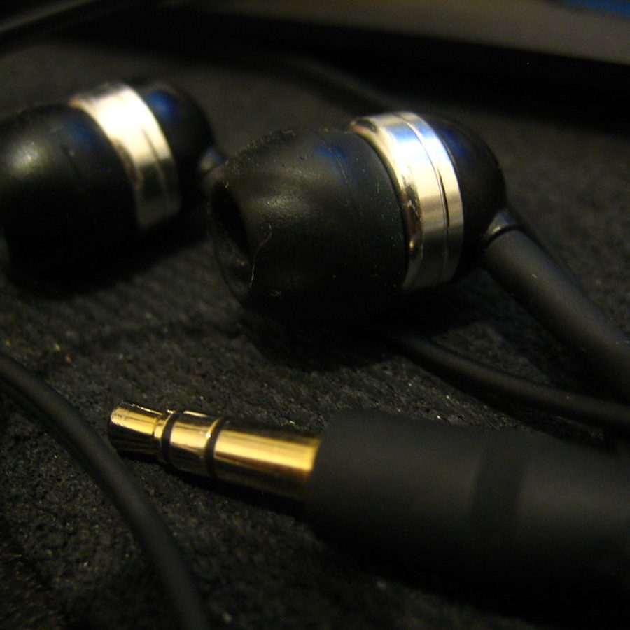 Sony MDR-EX155AP Wired In-Ear Headphones