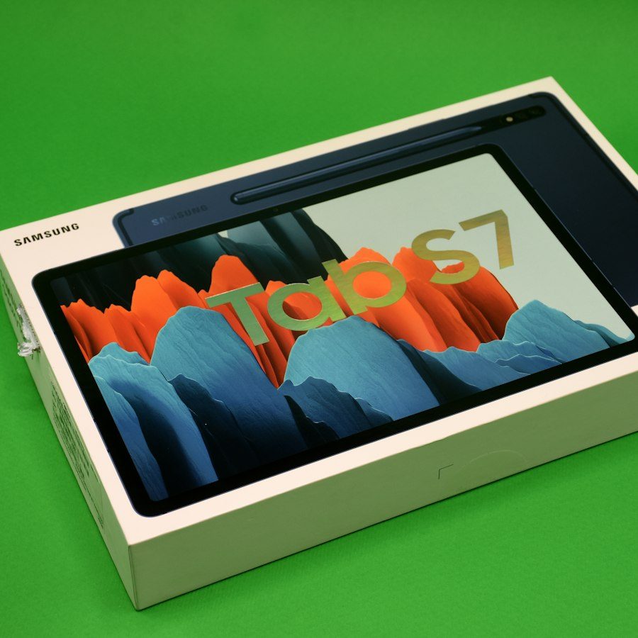 Samsung Galaxy Tab A9+ (Wi-Fi, 8GB + 128GB, Graphite)