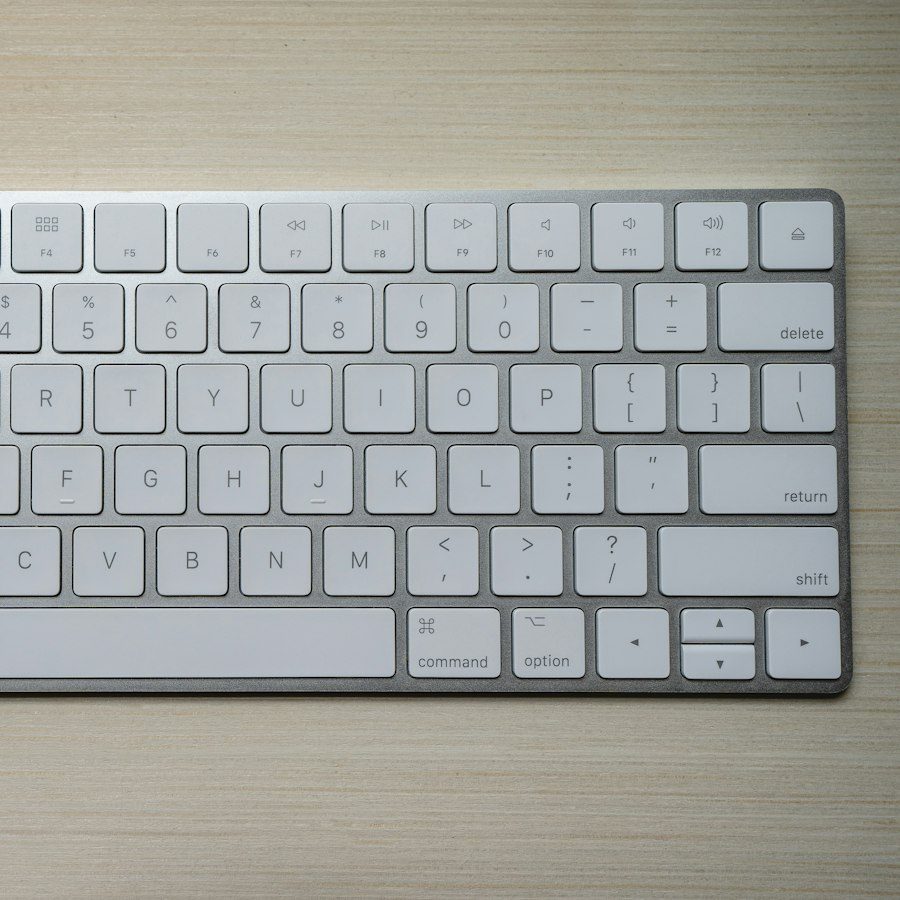 Apple Magic Keyboard with Touch ID (Wireless)