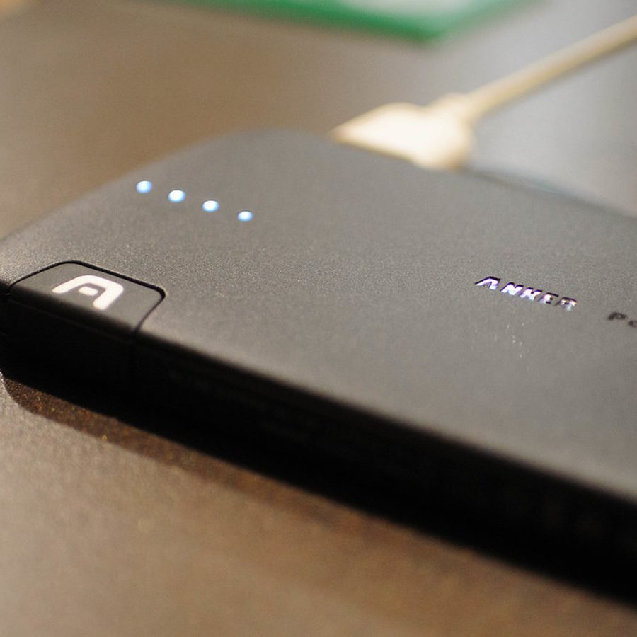 Mobitrend 10000mAh Slim Power Bank with Digital Display