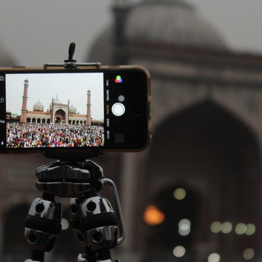 Mobitrend Phone Tripod Mount Adapter with Cold Shoe
